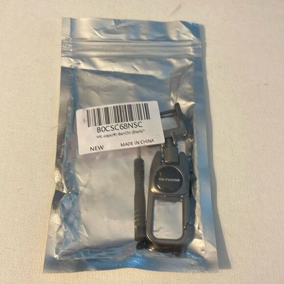 AMG Logo Key Fob Keychain in Metal NWT - Picture 5 of 5